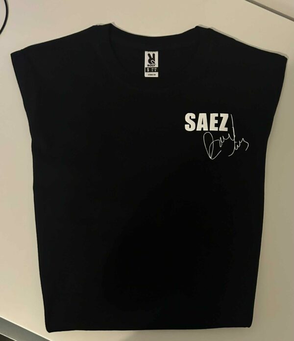 T-shirt personnalisé avec paroles de musique.